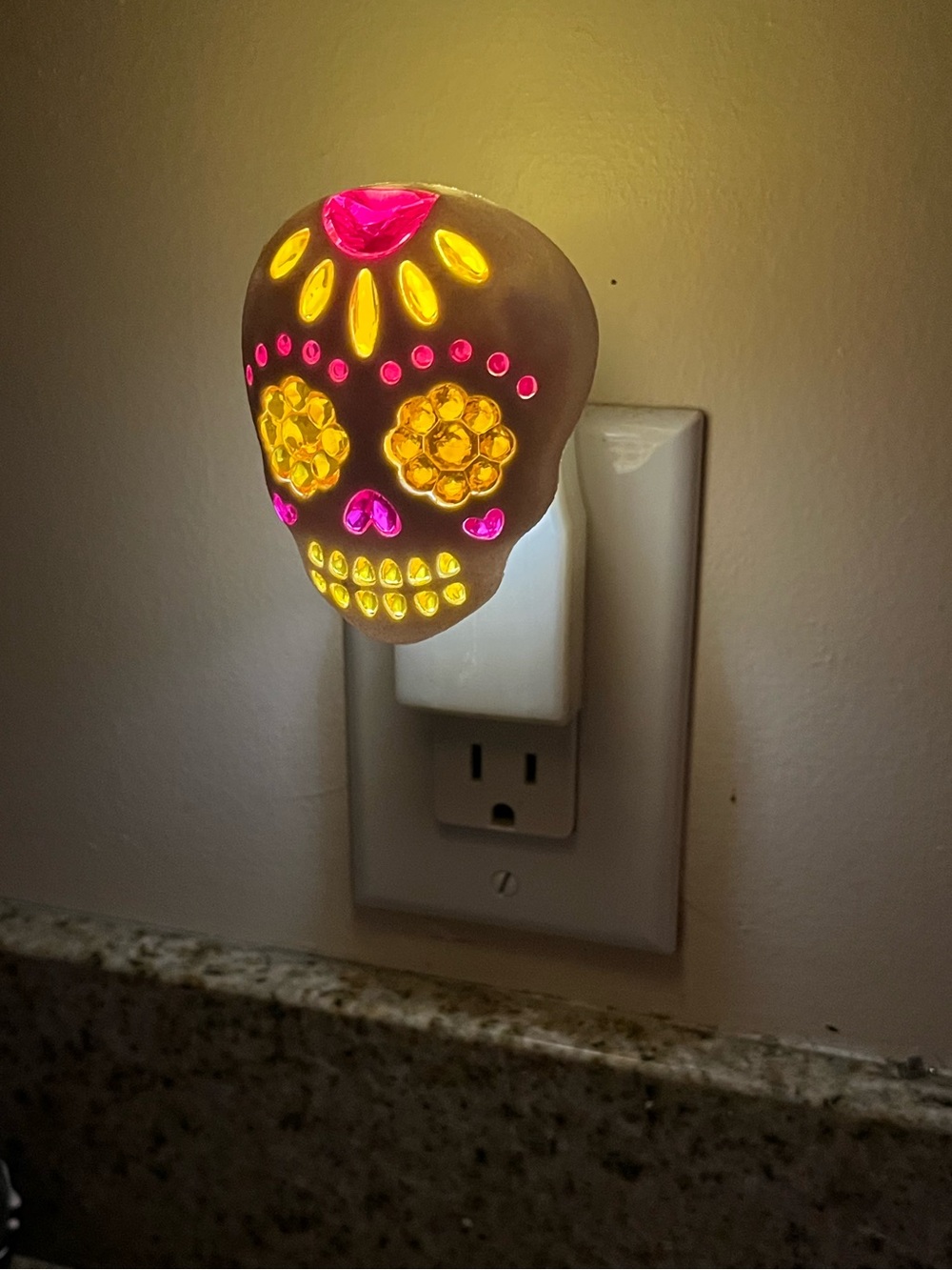 Bath & Body Works Sugar Skull Wallflower Nightlight